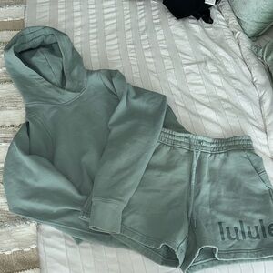 Lululemon set